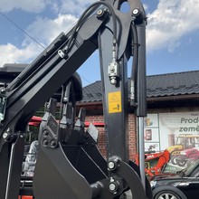 BAGR XN20 CRONA, xiniu, rhinoceros, excavator