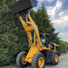 wheel loaders