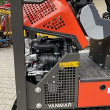 bagr CRONA CR13 kubota style joystick, tříválcový motor YANMAR