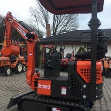 Bagr, minibagr CR10OH mimoosé kopání, excavator
