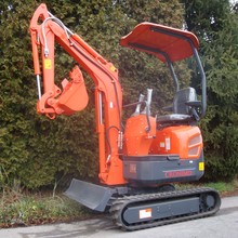 MINI EXCAVATOR CR16