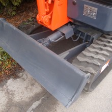 MINI EXCAVATOR CR16