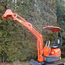 MINI EXCAVATOR CR16