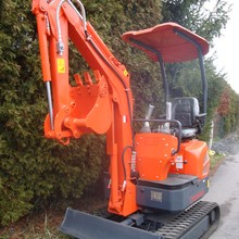 MINI EXCAVATOR CR16