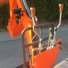  mini excavator CR 07