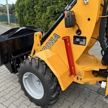 Kloubový nakladač CR180, mininakladač